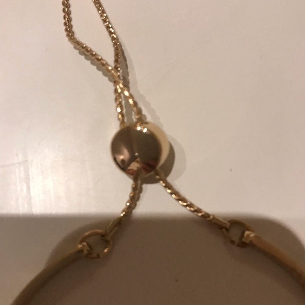 Guess bracelet nwot​​​​ - Picture 2 of 5